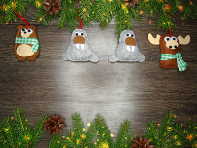 圣诞装饰和副本空间木制背景
