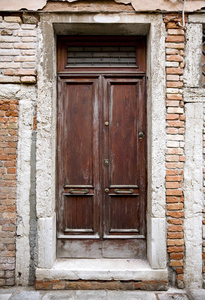 一趟去威尼斯的门