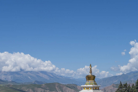 青海祁连山与山水藏塔