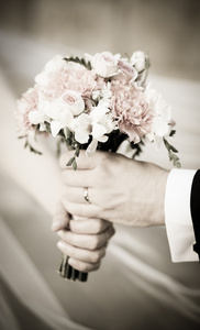 婚礼在新娘的手捧花