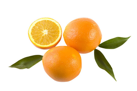 白色背景的橙子。白色背景的新鲜柑橘类水果