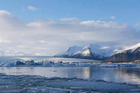 美丽的冬季自然景观在冰岛, Jokulsarlon 泻湖