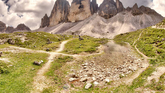 夏季拉瓦勒多三峰, 意大利白云岩