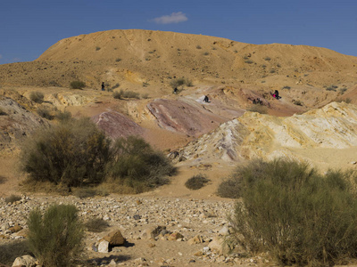 以色列南方沙漠沙漠中的岩层