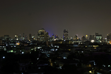 曼谷市市中心在晚上