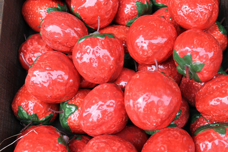 陶瓷草莓