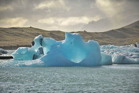 冰岛。Jokulsarlon 的冰山