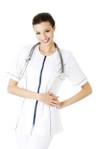 护士或年轻的医生站立微笑