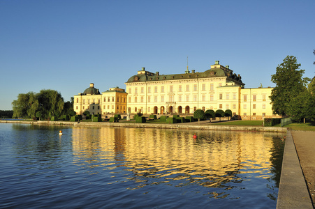 drottningholm 宫