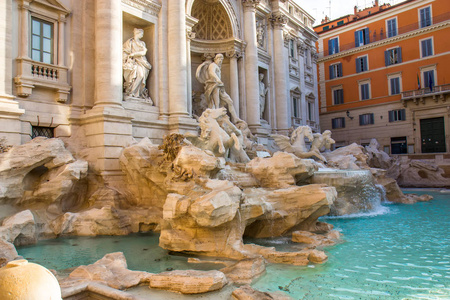 在罗马，意大利的特雷维喷泉