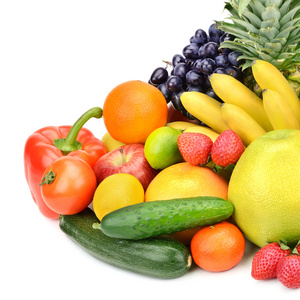 蔬菜和水果在白色背景上孤立