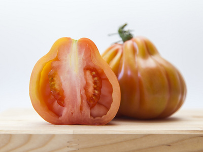 大熟的西红柿