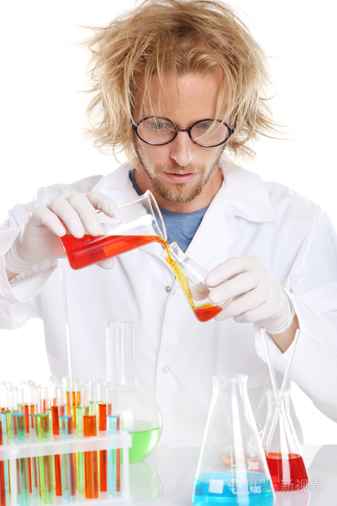 在实验室中的疯狂科学家