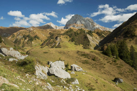 福拉尔贝格州, 奥地利, 欧洲 Spullersee 湖的山 Wildgrubenspitze 风景