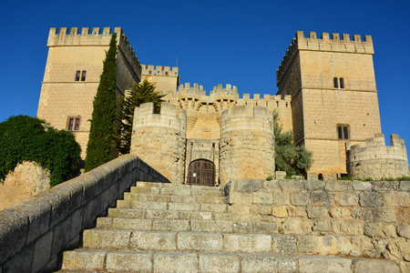 ampudia 城堡。帕伦西亚。西班牙