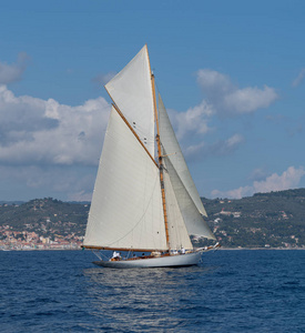 帆船上地中海的旧样式