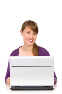 女孩使用的便携式计算机