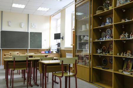 现代学校教室的内部