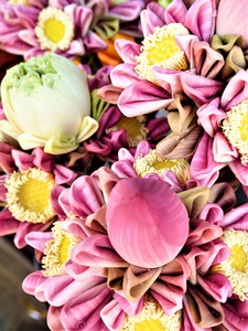 市场上莲花的颜色柬埔寨