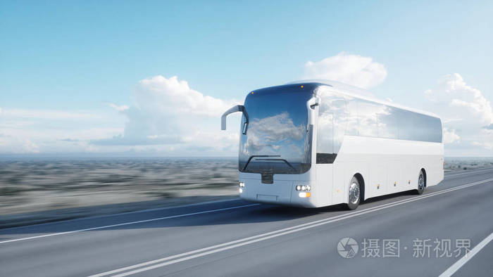 旅游白色公共汽车在路, 高速公路.非常快的驾驶.旅游和旅行概念.