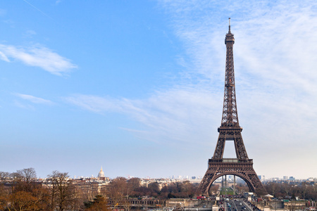 从特罗卡德罗在巴黎埃菲尔铁塔的视图