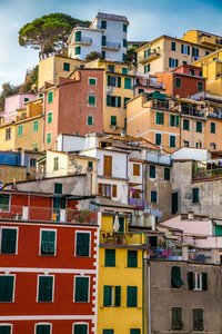 五颜六色的建筑五渔村, La 帕斯亚, 意大利