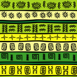 绿色和黄色的部落饰品