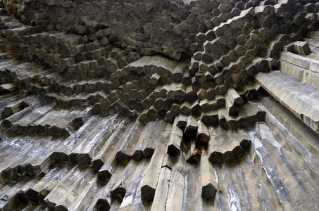 玄武岩岩石在亚美尼亚