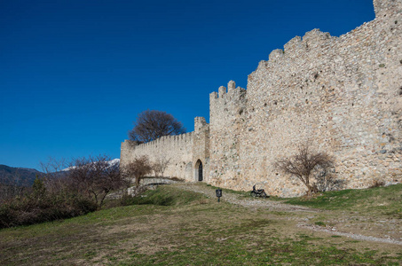 Platamonas 著名城堡的入口门。它是希腊北部的十字军城堡, 位于奥林巴斯的东南部。皮埃里亚希腊