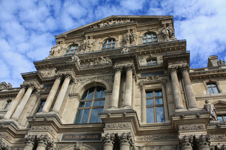 在巴黎的罗浮宫