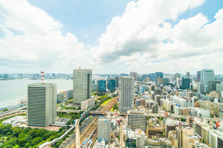 东京城市地平线上的美丽建筑