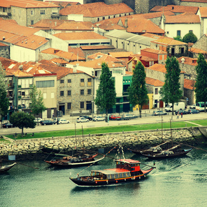 杜洛河上的葡萄酒船Portoportugal