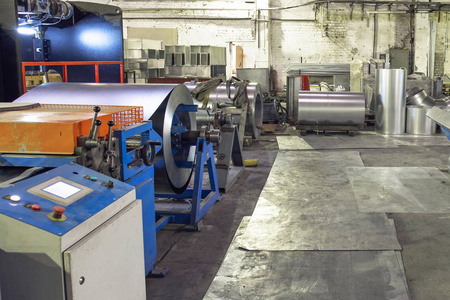沃克索普工业通风系统用机械工具和设备, 用于生产金属管道和管材的镀锌钢卷