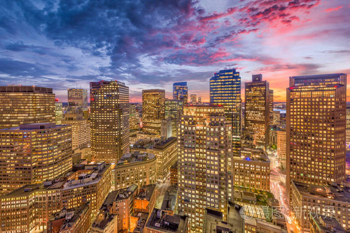 波士顿, 马萨诸塞州, 美国金融区天际线黄昏