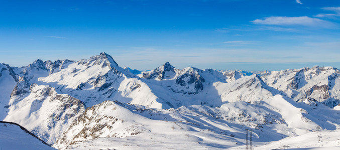 在 Les 两阿尔卑斯山风景