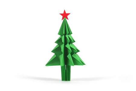 在白色背景下分离的绿色工艺纸折纸圣诞树