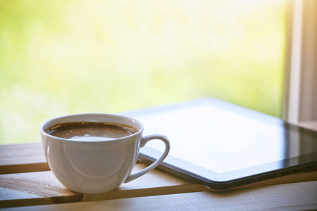 晨杯咖啡用平板电脑