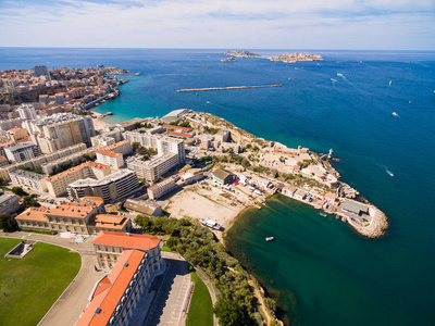 马赛码头的鸟瞰图老港圣让城堡和法国南部的 mucem