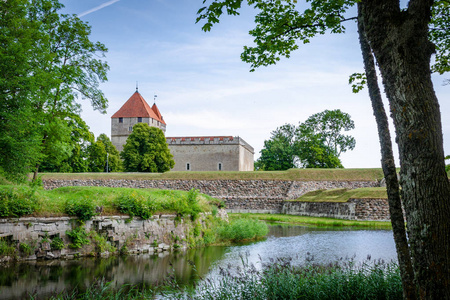 爱沙尼亚 Saaremaa 岛库雷萨雷城堡景观