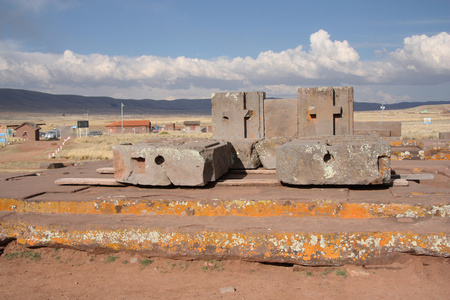 蒂瓦纳库文明，玻利维亚的巨石石复杂美洲狮 punku