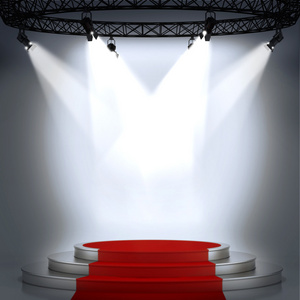照亮空荡荡的舞台登上领奖台与颁奖典礼的红地毯