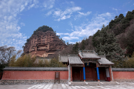 天水麦积山修道院和洞穴