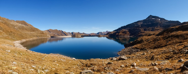 瑞特湖