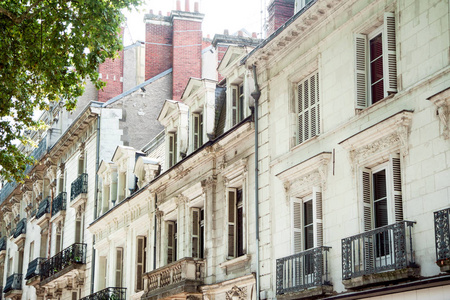 传统建筑中的古法国古镇街景