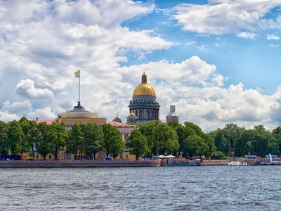圣彼得堡和河流, 城市景观