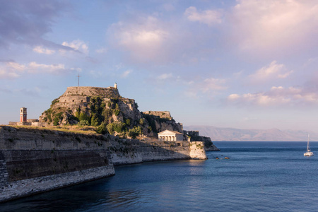黄昏时, 希腊科孚岛的古老堡垒