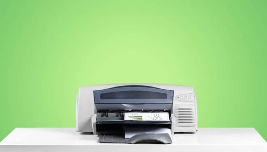彩色打印机背景下的复印机机