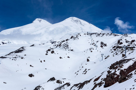 欧洲最高峰 Elbrus 山双峰