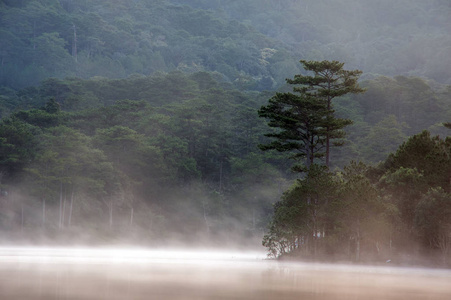 湖, 高原, 镇上最好的风景... 在黎明, 日出, 日落