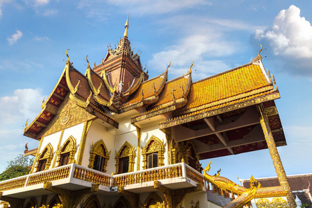 Buppharam佛教寺庙在清迈, 泰国在夏天的天